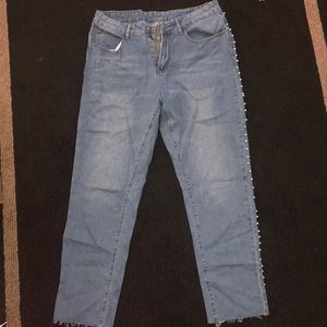 Mom jeans w/ pearl bead decals .
